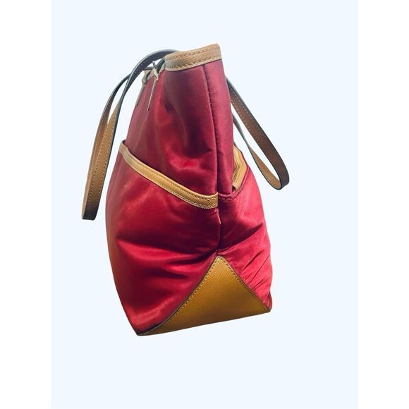 Michael KORS Kempton Tote - Picture 7 of 10